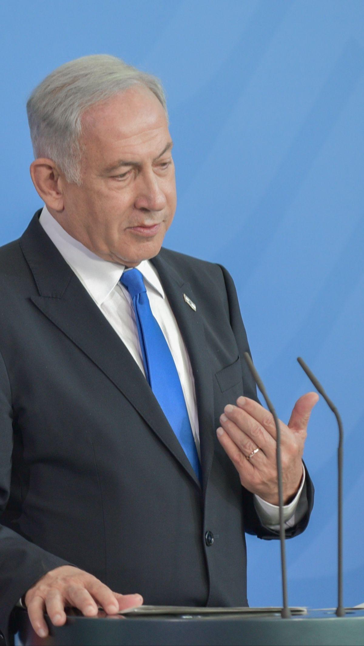 Sebagaimana diketahui, Amerika Serikat menjadi salah satu negara yang gencar mendukung Israel.