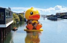 B.Duck 20th Playful Carnival Hadir Perdana di Indonesia, Siap Meriahkan Akhir Tahun 2025