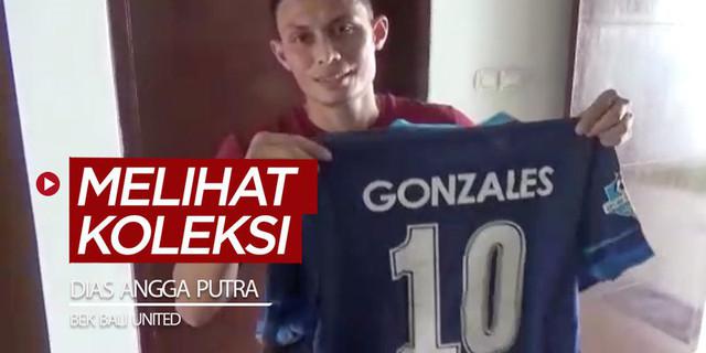 VIDEO: Melihat Koleksi Sepatu dan Jersey Bek Bali United, Dias Angga Putra
