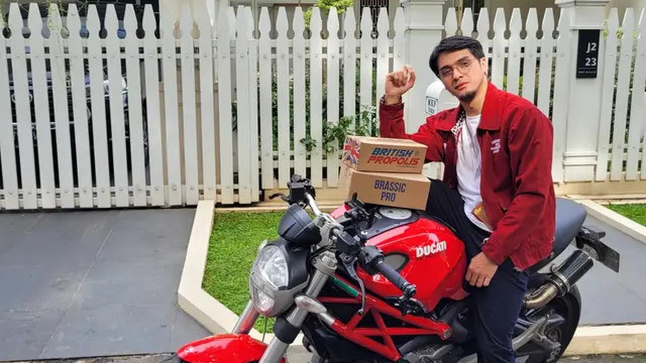 Gaya Hidup Sehat Ricky Harun: Jaga Pola Makan, Sepak Bola dan Joging Hingga Konsumsi Propolis