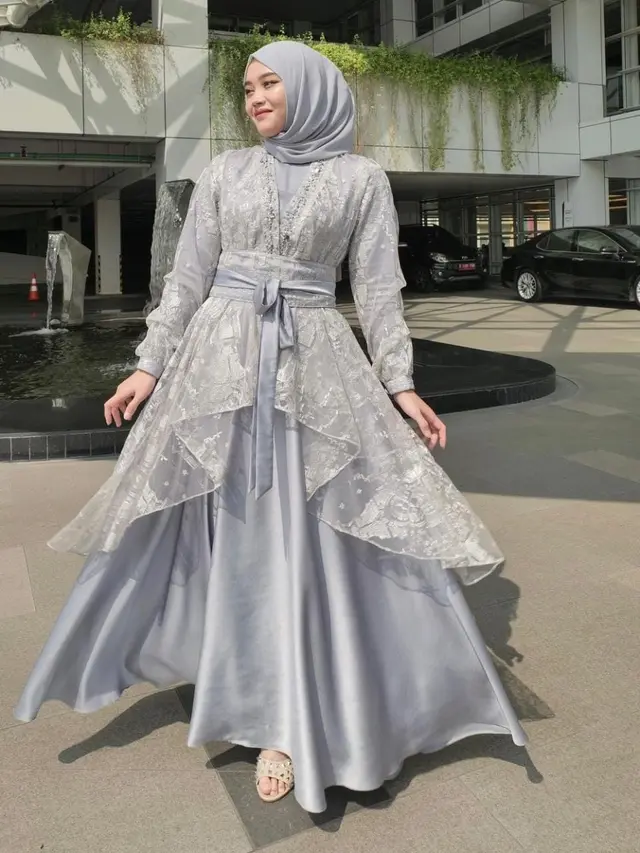 Putri Delina tampil memukau