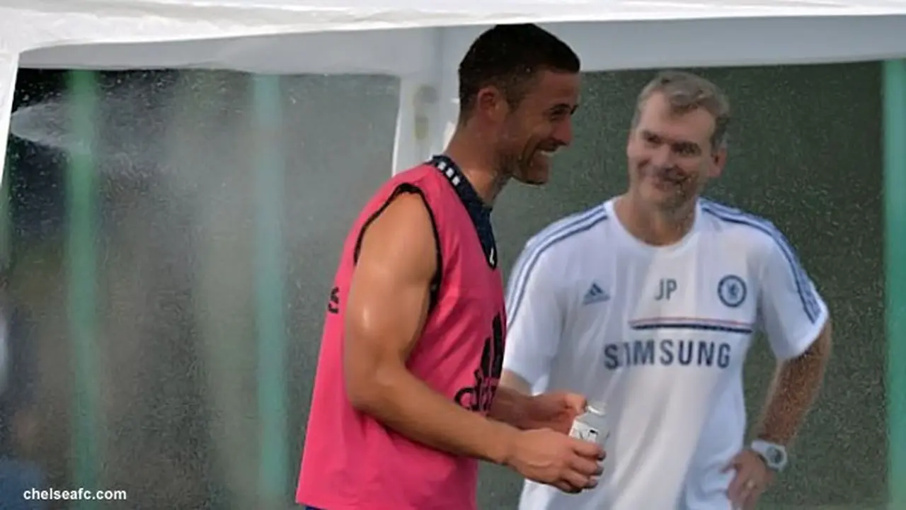 chelsea-air-130416b.jpg