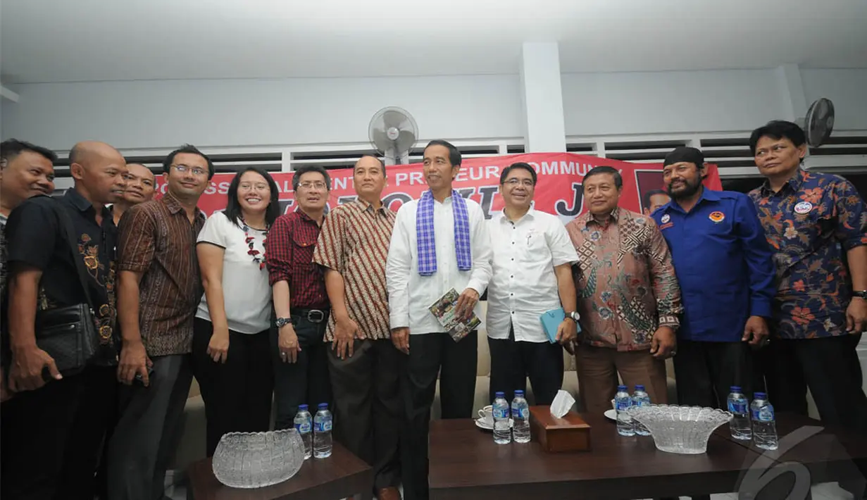 Hadir dalam acara tersebut, mantan Dewan Pembina partai Golkar yang kini bagian dari tim pemenangan Jokowi JK, Luhut Pandjaitan, Jakarta Pusat, Jumat (30/5/2014)  (Liputan6.com/Herman Zakharia).