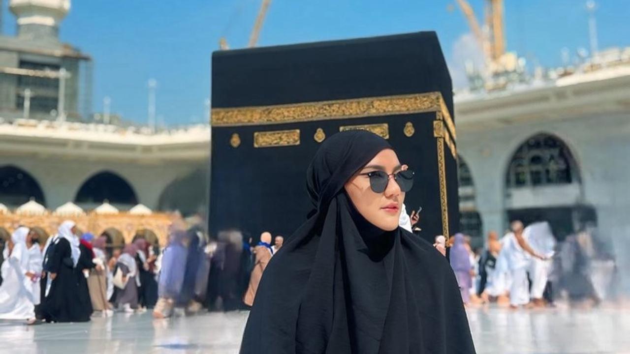 8 Potret Arie Rieyanthie, Selebgram Cantik yang Sedang Jadi Sorotan Usai Bongkar Perselingkuhan Suami