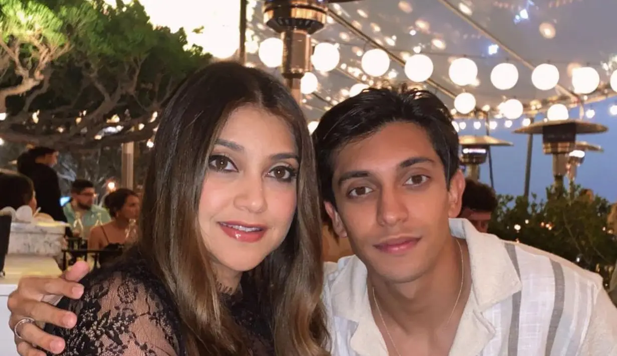 [Instagram/sazarita]