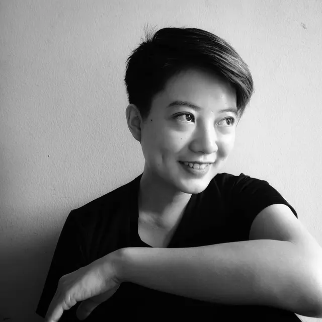 Potret Leony dengan Berbagai Gaya Rambut, Terbaru Dipotong Super Pendek