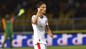 Gelandang AC Milan, Luka Modric, merayakan gol timnya dalam laga Serie A antara Lecce dan AC Milan di Stadion Via del Mare, Lecce, Italia, Jumat, 29 Agustus 2025. (Giovanni Evangelista/LaPresse via AP)