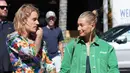 Hailey Baldwin bersemangat menikahi Justin Bieber dalam sebuah wawancara. (SHOTBYJULIAN / SPLASHNEWS.COM / HollywoodLife)