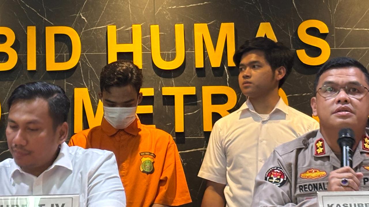 Pemuda peras lelaki hidung belang di Bigo Live