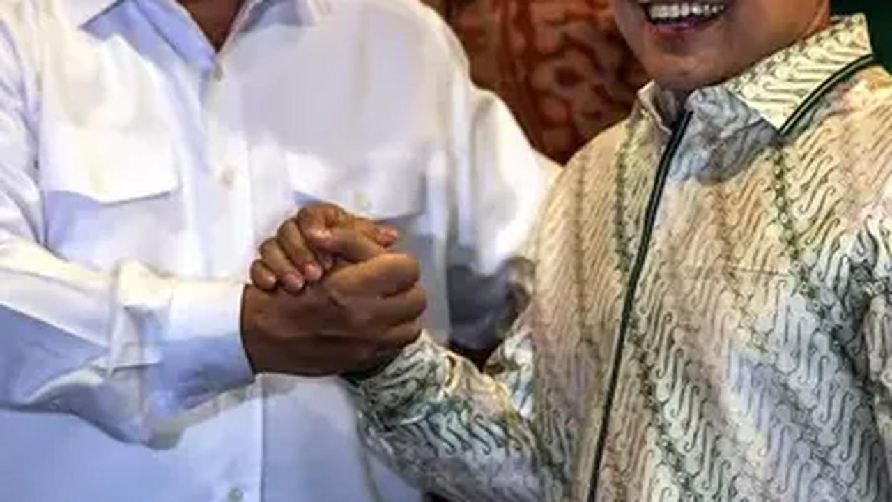 Keterkejutan Lukmanul Khakim bukan tanpa alasan. Sejak Agustus 2022, PKB telah menjalin koalisi secara resmi dengan Partai Gerindra dengan posisi mendukung Capres Prabowo Subianto <br>
