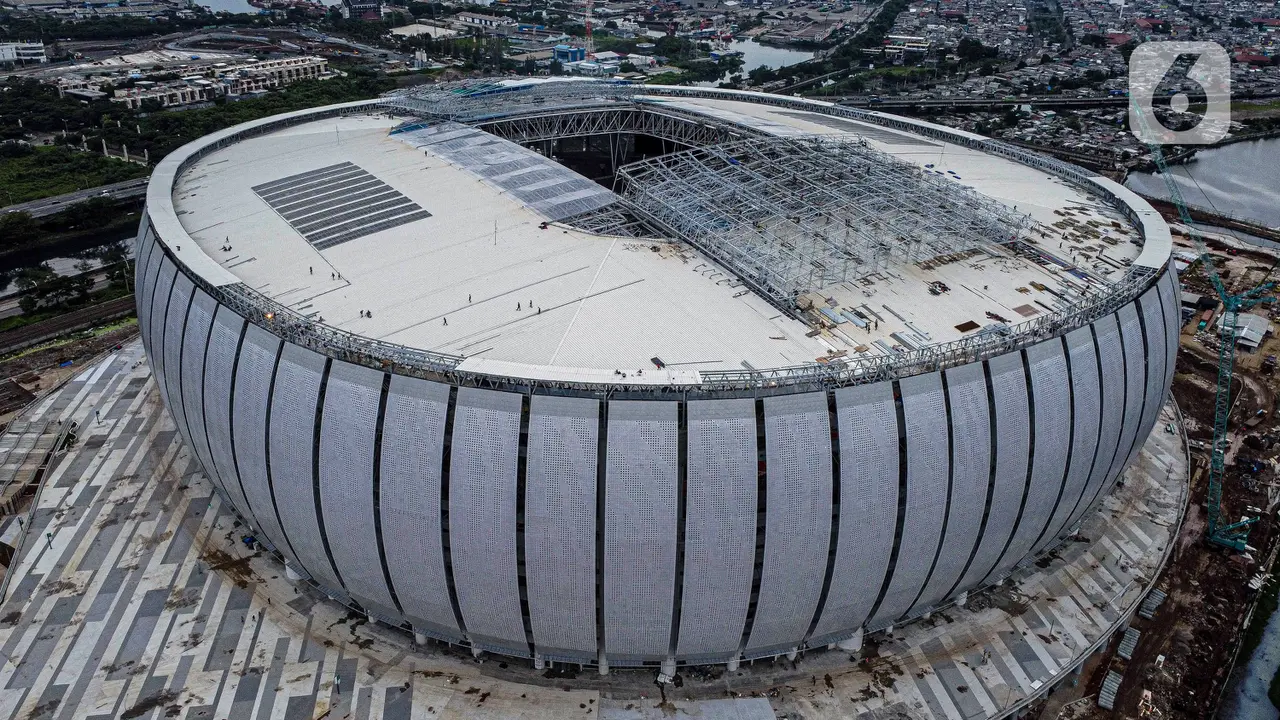 FOTO: Progres Pembangunan Jakarta International Stadium Capai 98,6 Persen