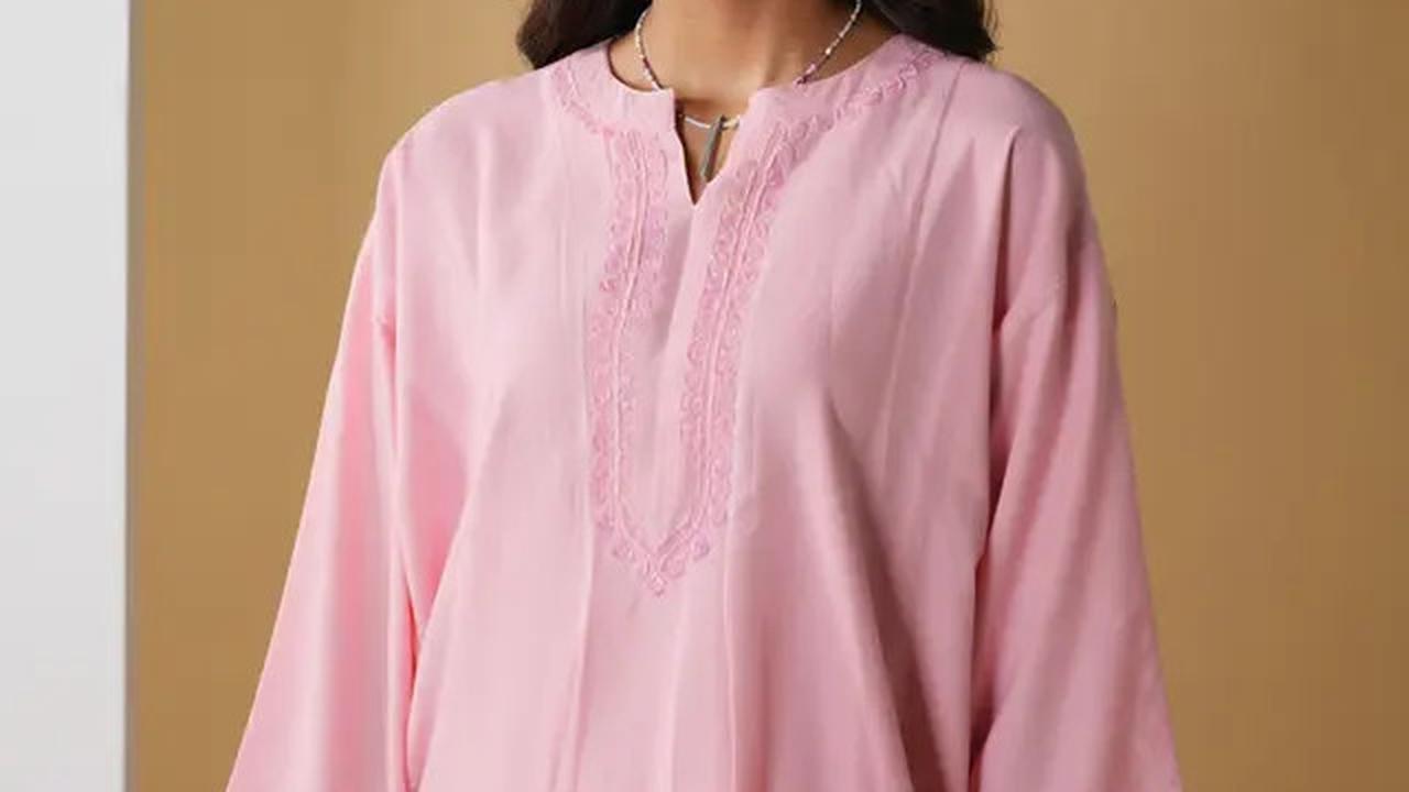 10 Gamis Kaftan Simple Mewah Terbaru 2025 untuk Tampil Anggun di Setiap Acara