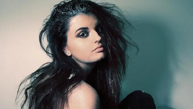 [Bintang] Rebecca Black