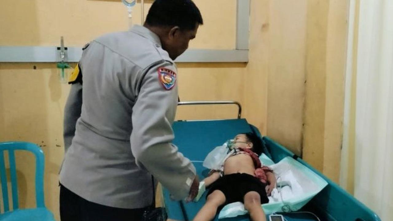 Tragis! Duduk di Boncengan Ayahnya, Balita 4 Tahun Dibacok Gerombolan Pemabuk