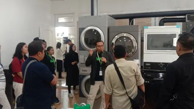 Press Conference Seminar Laundry Innovation Summit 2024 by Apique Group.