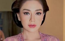 8 Potret Cantik Menawan Celine Evangelista Pakai Kebaya Licac saat Terima Gelar Kebangsawanan Kanjeng Raden Mas Ayu dari Keraton Solo
