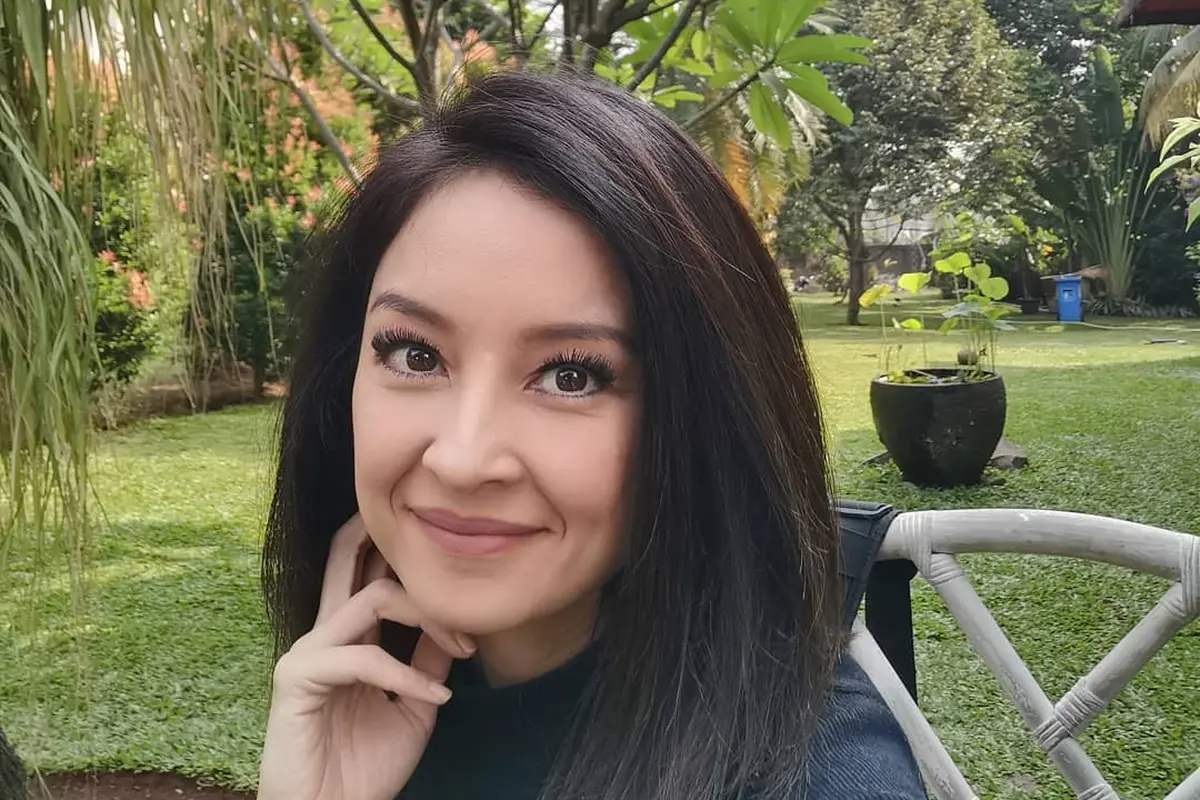 Putri Patricia Tetap Cantik Meski Tak Lagi Muda