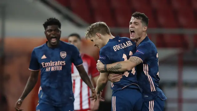 Arsenal Lumat Tuan Rumah Olympiakos 3-1