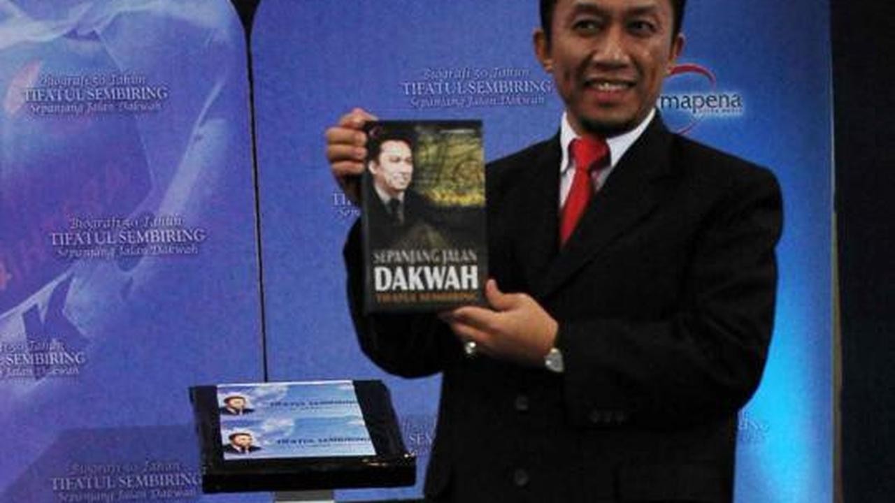 Tifatul rilis 'Sepanjang Jalan Dakwah