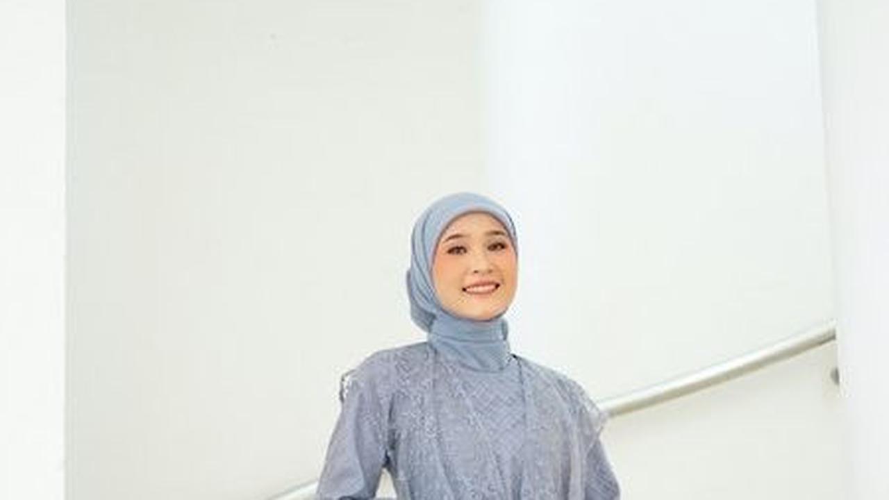 <b>Almahyralooks One Set Celine</b>