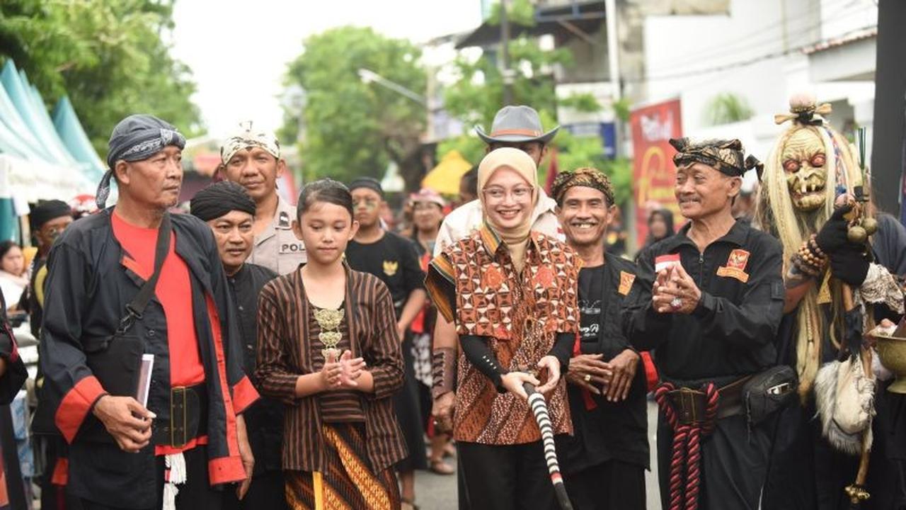 Pemkot Kediri Dorong Pelestarian Budaya Lewat Meriahnya Festival Kampung Pecut 2025