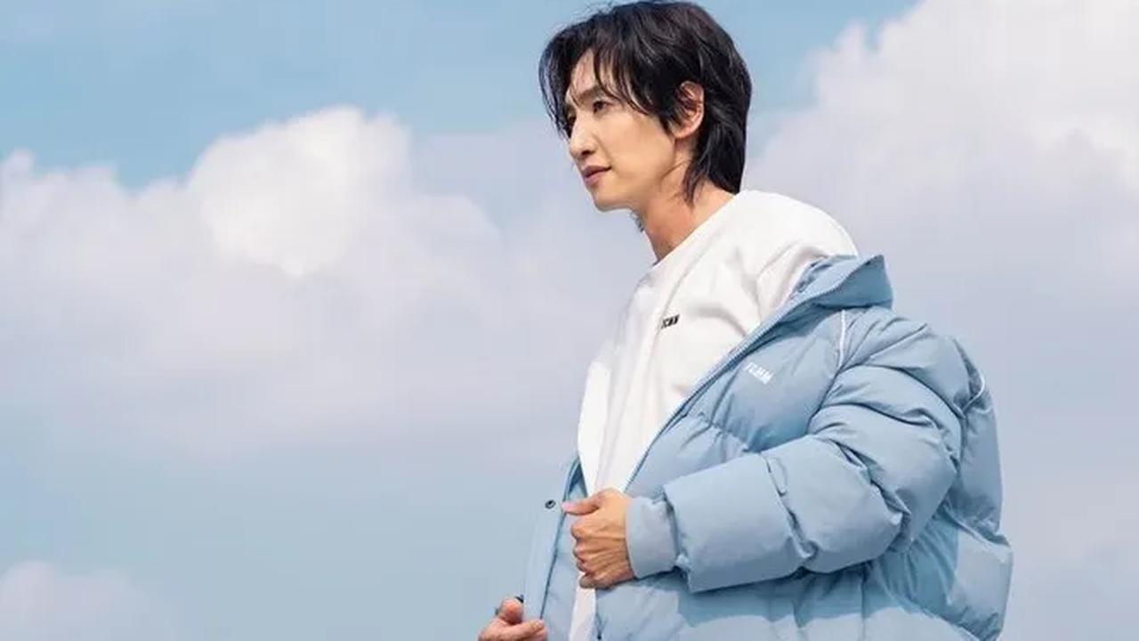 3. Lee Gwang Soo

Lee Gwang Soo disebut sebagai anggota orisinal '190 cm club' di dunia hiburan Korea Selatan.