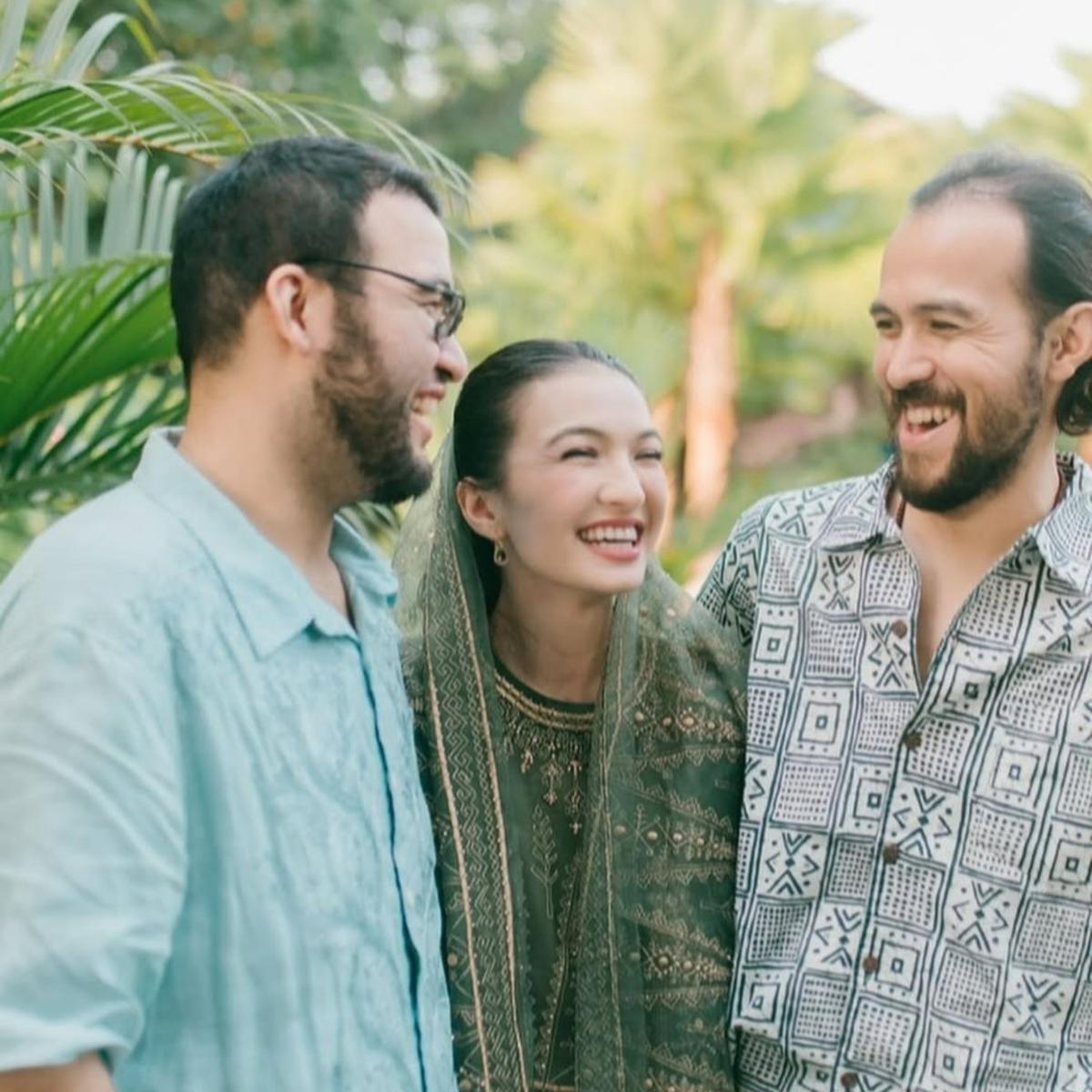 Potret Raline Shah dengan 2 Pria Tercinta, Nempel Kayak Prangko