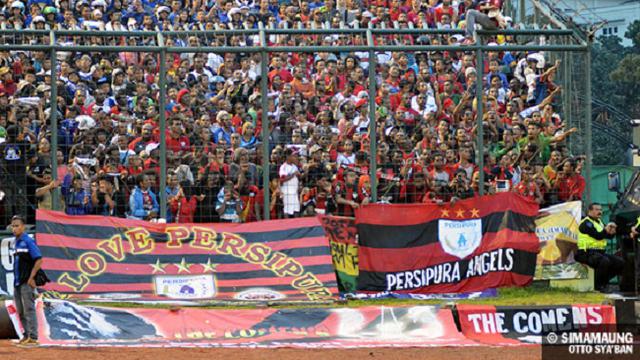 Persipura vs Pahang FA