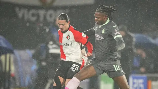 Apa Alasan Sergio Conceicao Sering Menempatkan Rafael Leao di Bangku Cadangan?