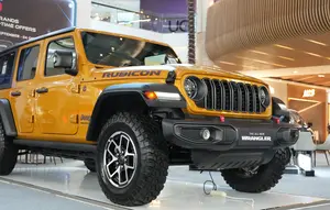 Jeep Wrangler Goldilocks Meluncur di Indonesia, Warna Emas Menggoda