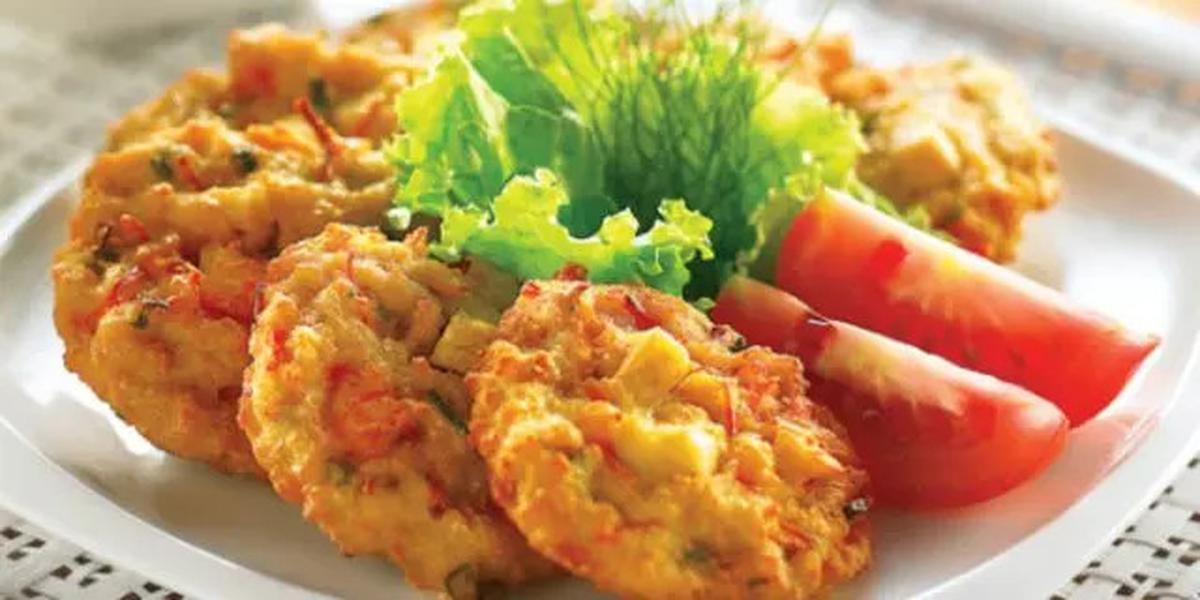 4 Tips Membuat Bakwan Tetap Renyah Walau Sudah Dingin, Ada Bumbu Rahasia