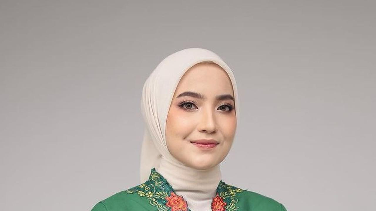 Lebih Dekat dengan Ais Shafiyah Jubir Termuda Timnas AMIN, Jadi Mahasiswa S3 di Usia 21 Tahun