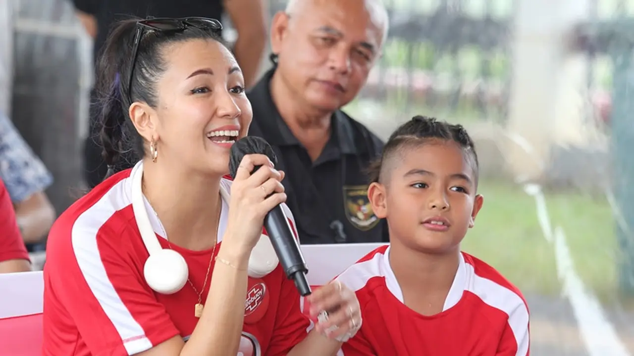 Terobsesi Cuci Tangan Sejak Kecil, Sharena Delon Punya 10 Wastafel di Rumahnya