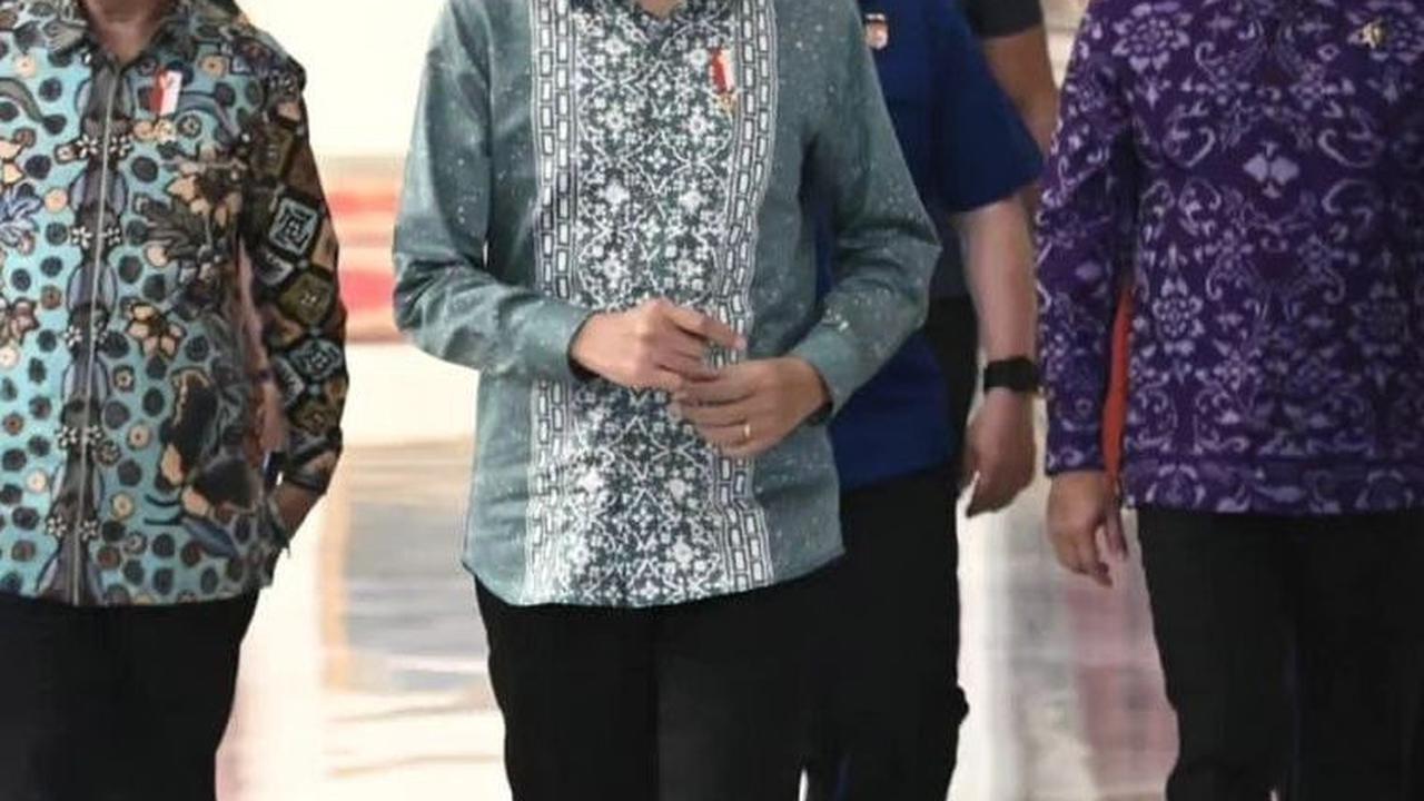 VIDEO: Jokowi Buka Suara Soal Pencopotan Baliho Ganjar di Lokasi Kunjungan Bali