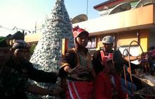 Ratusan warga Yogya serbu Grebeg Gunungan 4.000 batu akik