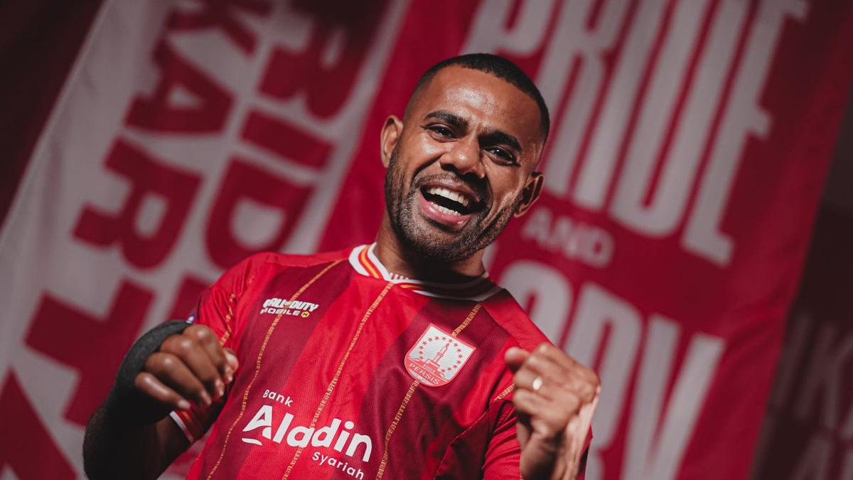 Resmi Gabung Persis Solo, Yabes Roni Berambisi Selamatkan Laskar Sambernyawa dari Degradasi