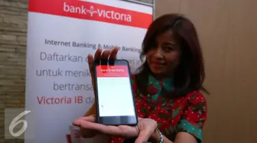 PT Bank Victoria International Tbk meluncurkan layanan internet dan mobile banking, Jakarta, Kamis (9/6). Layanan terbaru ini ditujukan untuk memudahkan nasabah dalam bertransaksi. (Liputan6.com/Angga Yuniar)