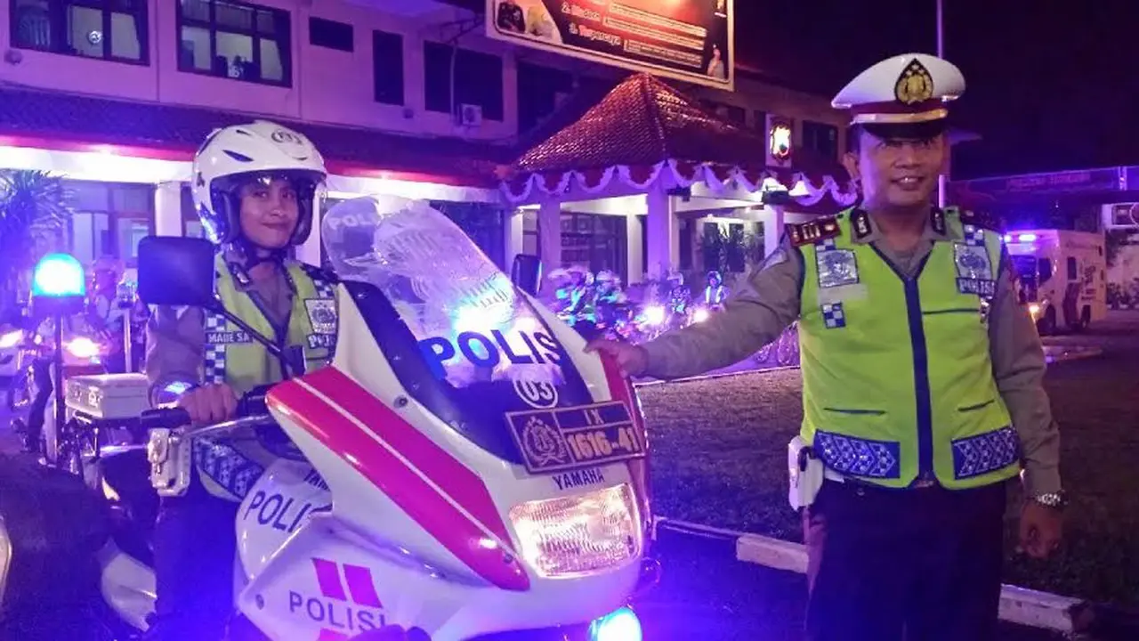Polisi Blue Light
