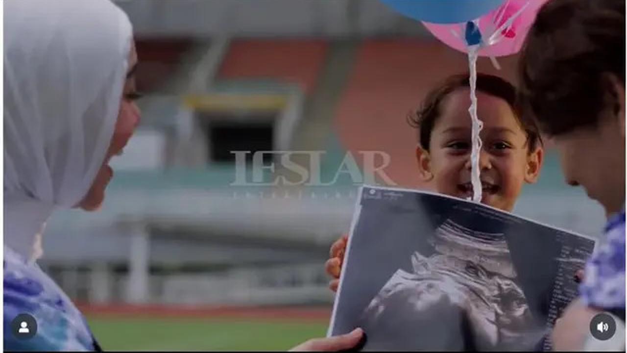 6 Momen Bahagia Lesti Kejora Umumkan Hamil Anak Ketiga, Unik di Lapangan Bola