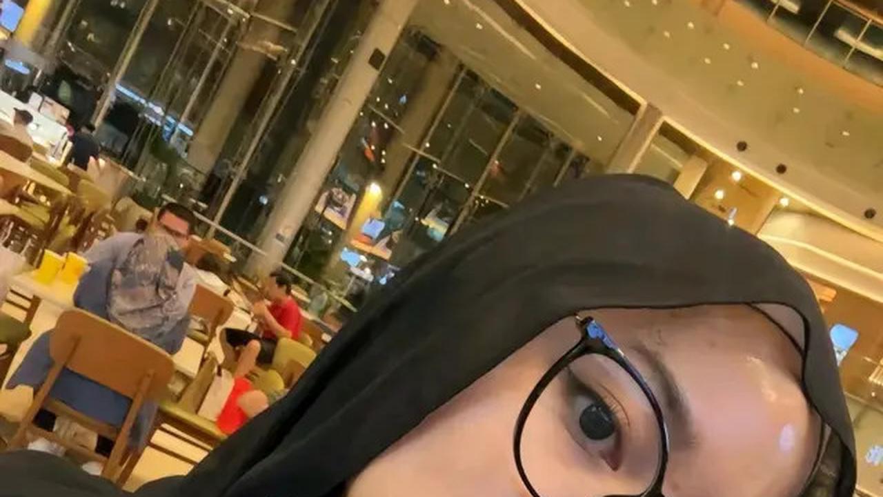 7 Potret Kesya Anak Ketiga Limbad Beranjak Dewasa, Didoakan Jadi Artis