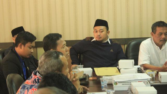 Suasana saat audiensi antara Bawaslu Blora, eksekutif, DPRD Blora dan elemen masyarakat spil berlangsung (Foto: Liputan6.com/ Ahmad Adirin)