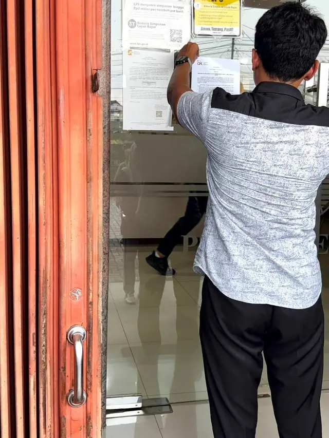 OJK mencabut izin usaha BPR Ceper Permata Artha sebagai bagian dari penguatan industri perbankan. (Dok OJK)