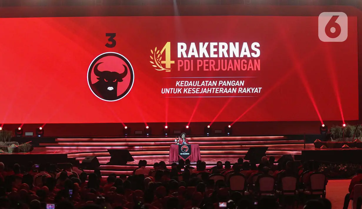 Mega mengingatkan, PDIP adalah partai yang sudah kenyang kepungan dan gemblengan sejak lama, terutam saat orde baru. (Liputan6.com/Angga Yuniar)