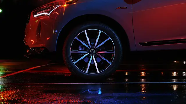 Acura RDX 2025 hadir sebagai SUV premium dengan mesin turbo 2.0 liter dan harga mulai US$44.700 di pasar Amerika (Honda)