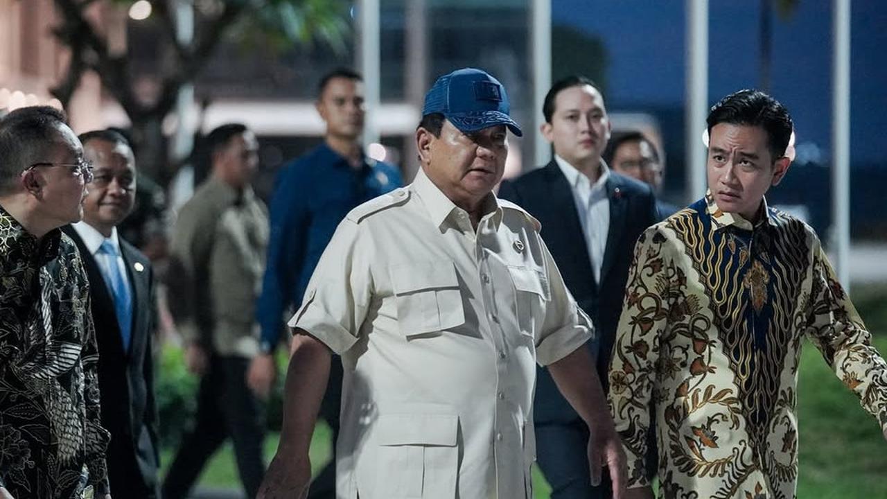 VIDEO: Spesial Prabowo Diundang Putin ke Rusia, Seskab Teddy "Indonesia Semakin Dipandang Dunia"