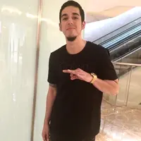 Putra Sulung Ayu Azhari Axel Gondokusumo memutuskan untuk berdakwah melalui musik. (Ruswanto/Bintang.com)