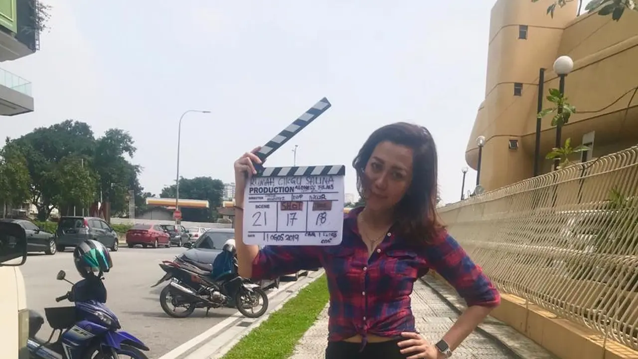 Dewi Amanda