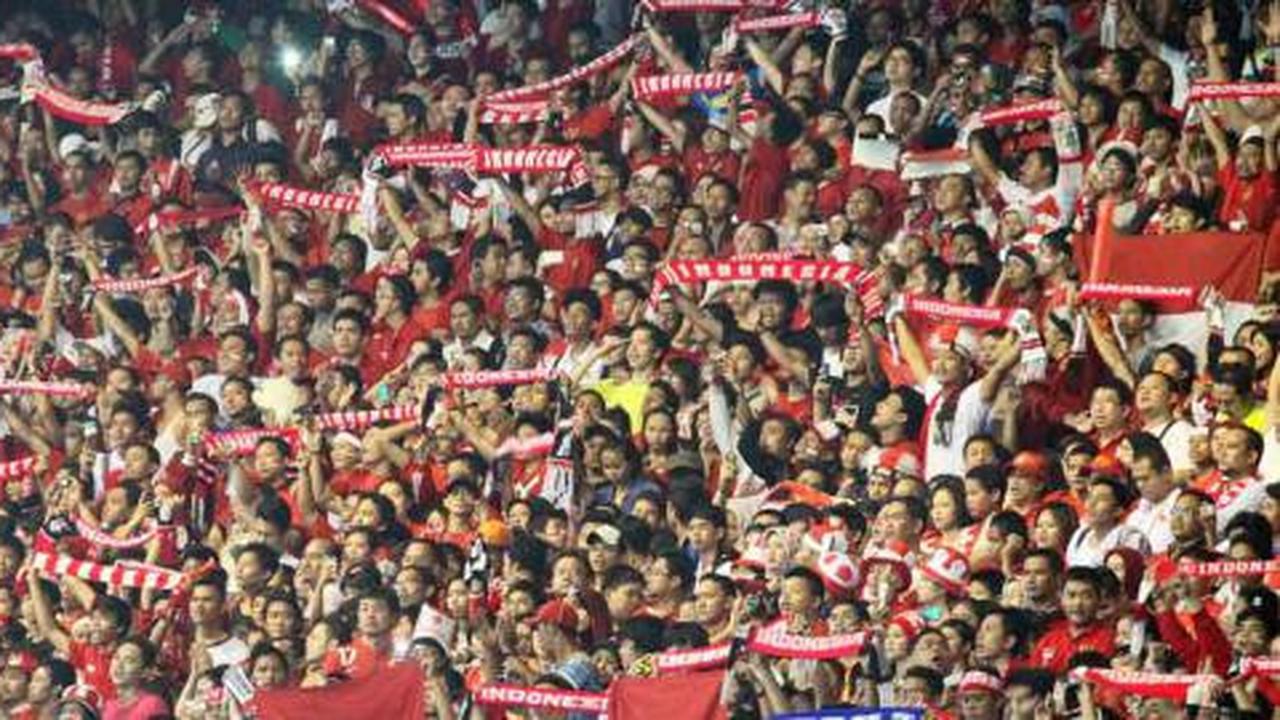 Suporter Persib tewas terlindas minibus