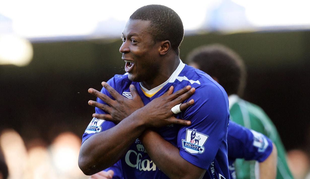 Yakubu Aiyegbeni. Pemain asal Nigeria ini membela 7 klub di Liga Inggris mulai 2002/2003 hingga 2016/2017. Ia mencetak total 96 gol. Empat klub Premier League yang dibelanya adalah Portsmouth, Middlesbrough, Everton dan Blackburn Rovers. Ia pensiun di Coventry City pada 2017. (AFP/Paul Ellis)