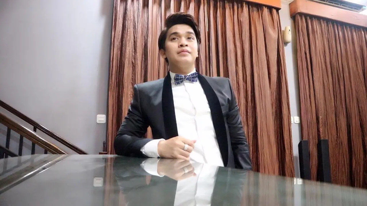 [Bintang] Billy Syahputra